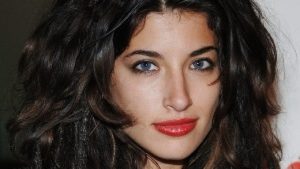 Tania Raymonde body measurements boob job nose job