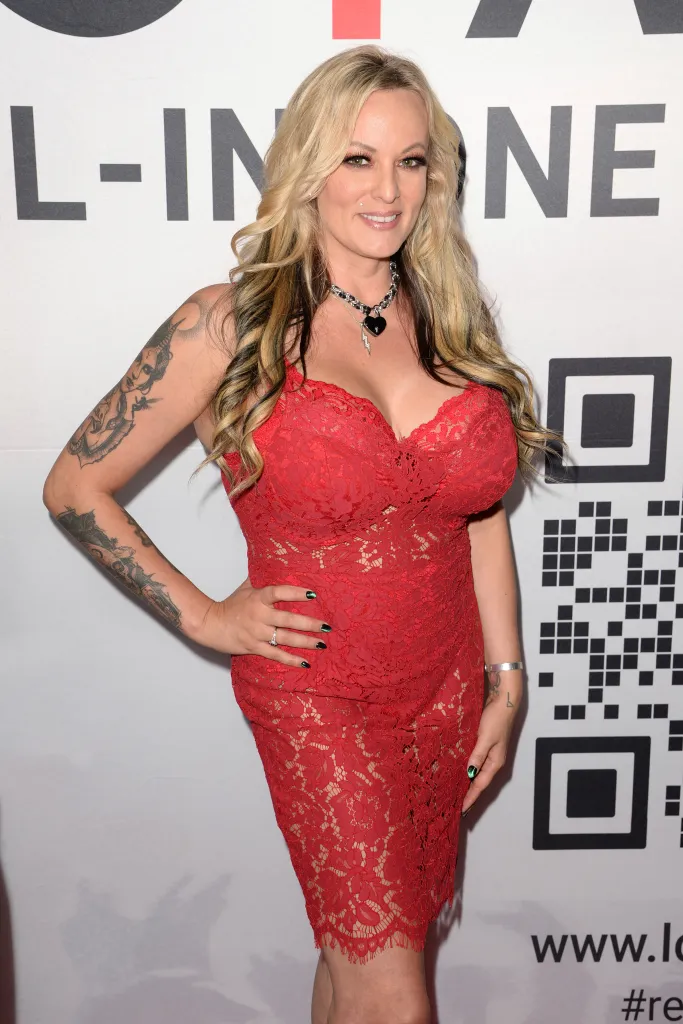 Stormy Daniels Shows Body In Red Dress