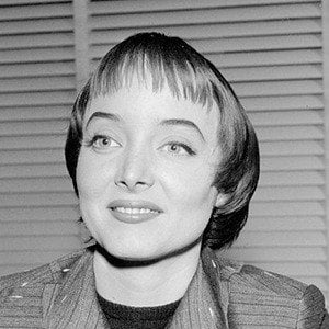 Carolyn Jones